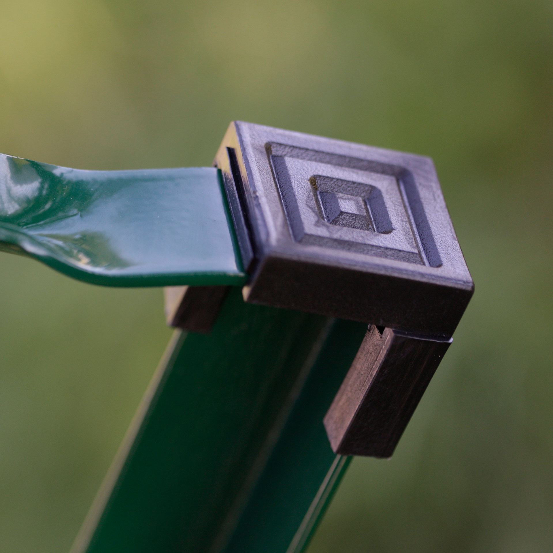 Bodenschoner quadratisch schwarz Bodenschoner quadratisch schwarz